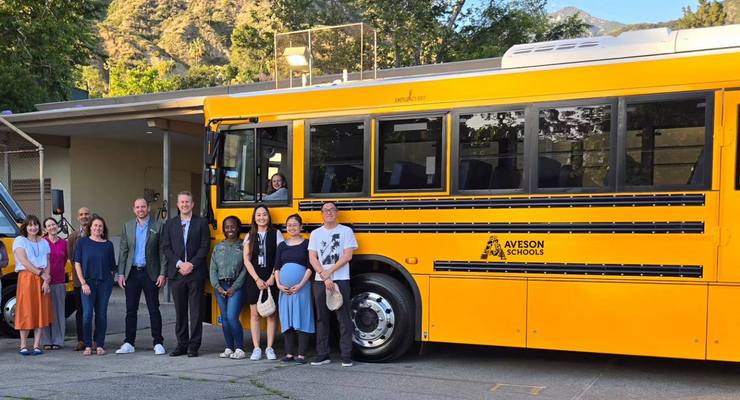 Aveson Schools in Altadena Receive $650,000 EPA Grant for Electric Buses